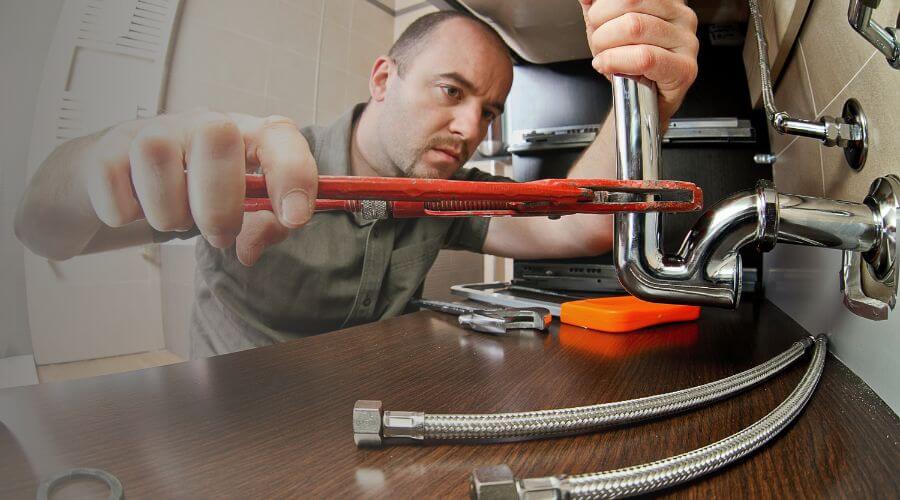 Professional clogged toilet repair in Farmington, MO